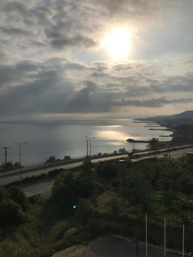 Black Rose Aparthotel Kaşüstü Eksteriør bilde