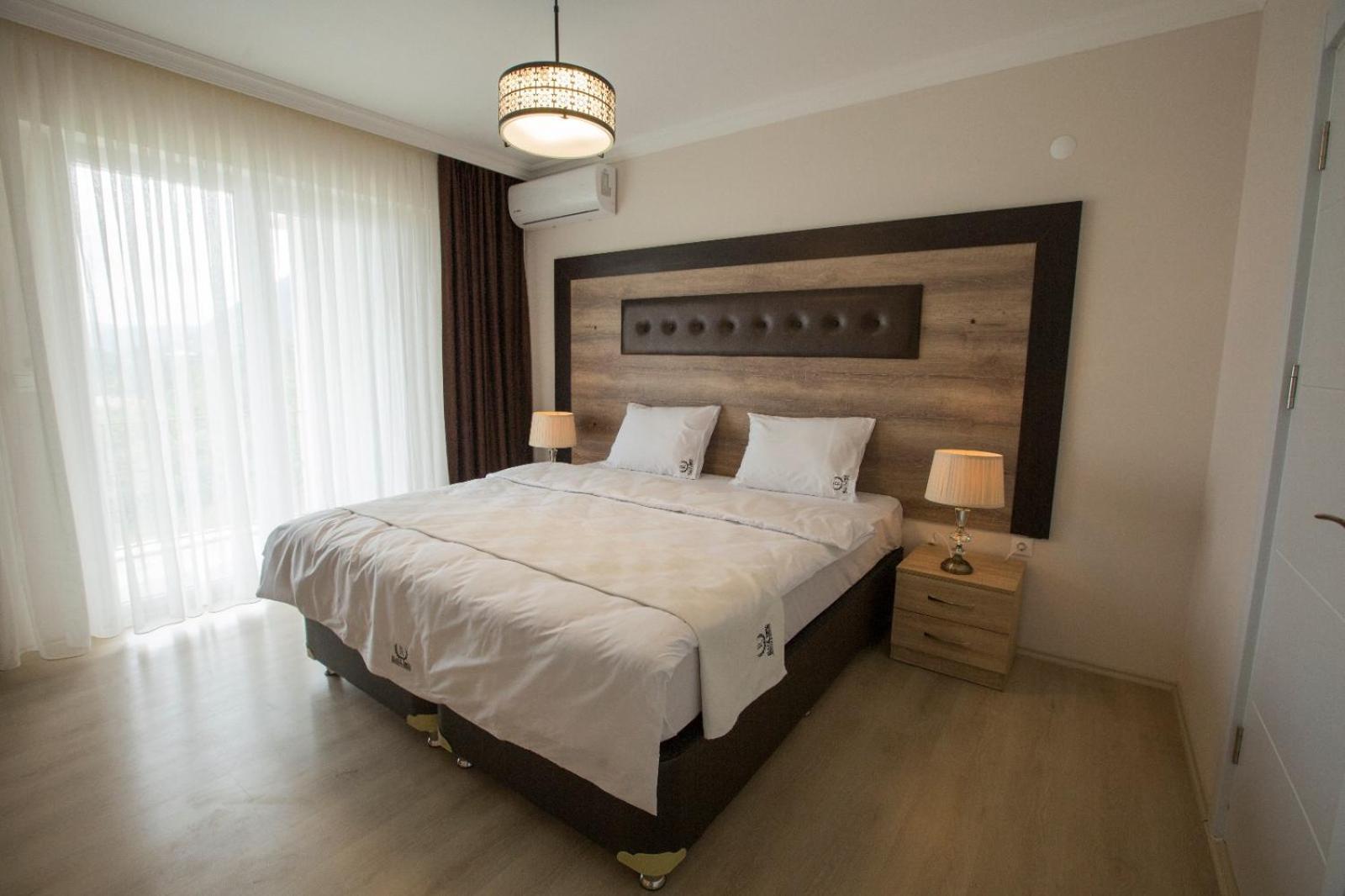 Black Rose Aparthotel Kaşüstü Eksteriør bilde